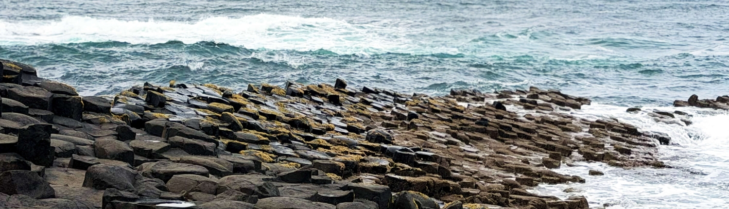 Giants Causeway and Ocean - Odyssey Coach Tours.jpf Giants Causeway Day Tours with Odyssey Coach Tours